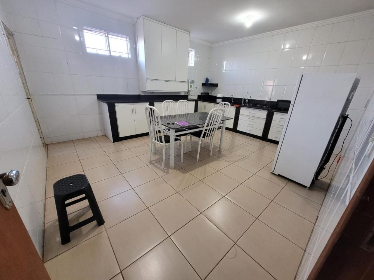 Casas De Temporadas - Hotel Recanto Do Sossego Уберландия Номер фото